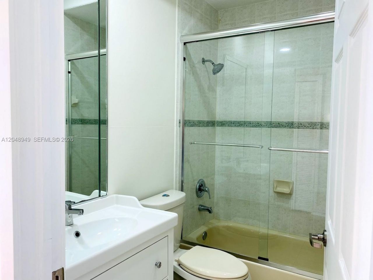 4874 NW 107th Path , Unit -, Doral, FL 33178 Photo