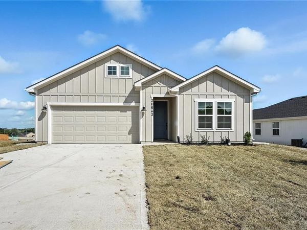32751 W 175th Terrace, Gardner, KS 66030