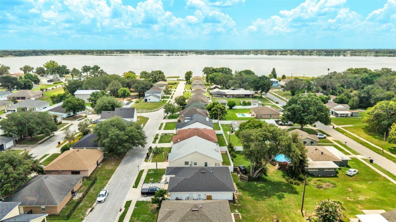 160 Madalyn Court, Auburndale, FL 33823 Photo