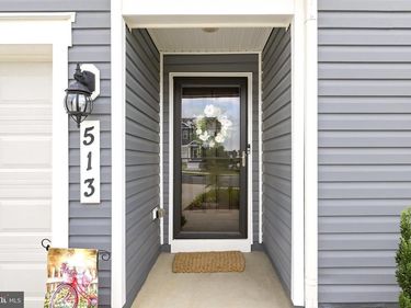 513 WEEKS COURT, BERRYVILLE, VA 22611