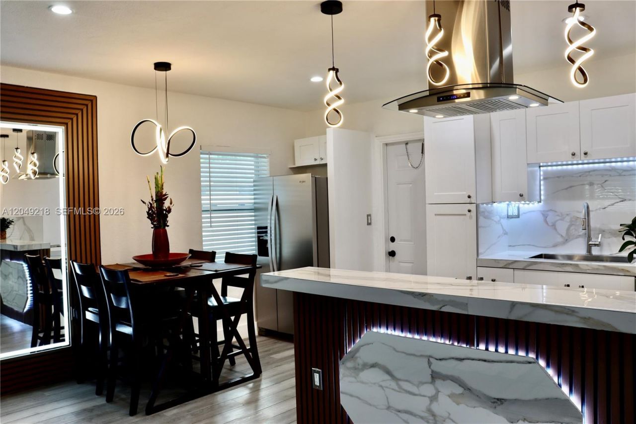 16201 NW 18th Pl, Miami Gardens, FL 33054 Photo
