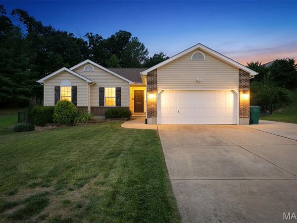 909 Spalding Court, Pevely, MO 63070