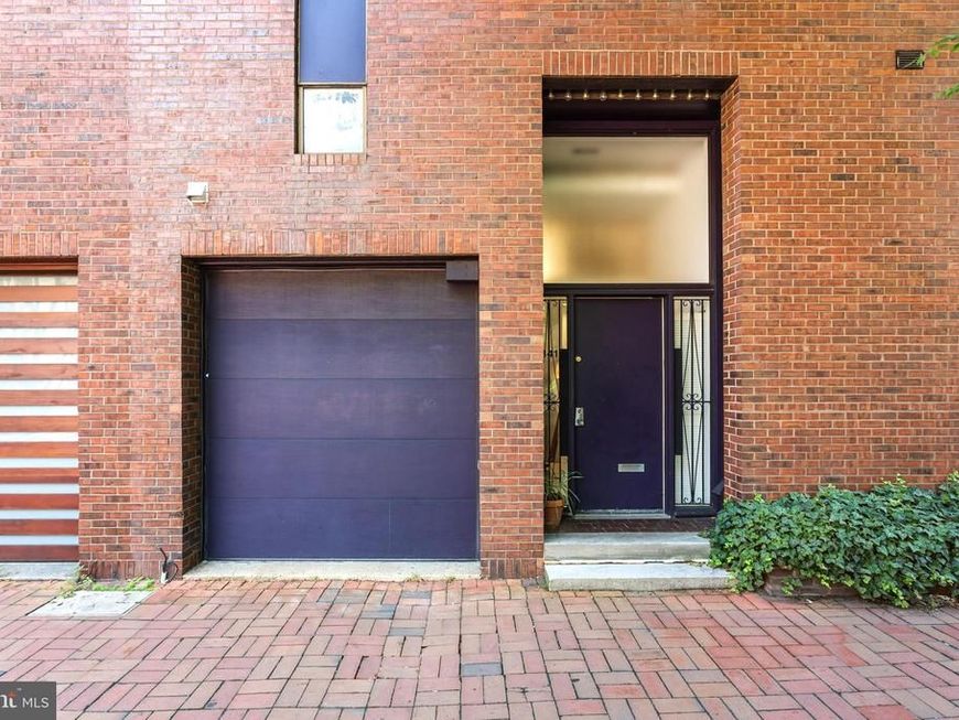 341 S 5th Street , Philadelphia, PA 19106 Main Photo