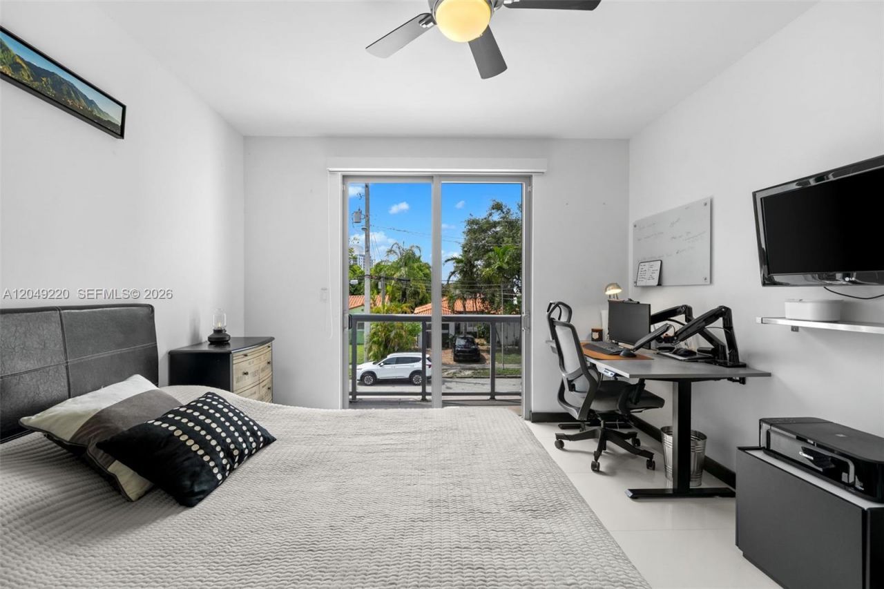 3567 SW 1st Ave, Unit 3567, Miami, FL 33145 Photo