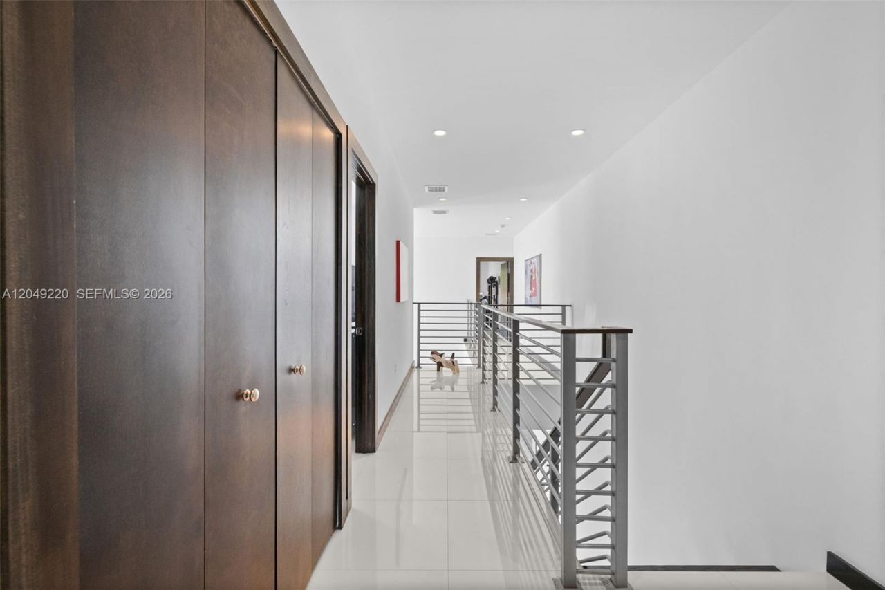 3567 SW 1st Ave, Unit 3567, Miami, FL 33145 Photo