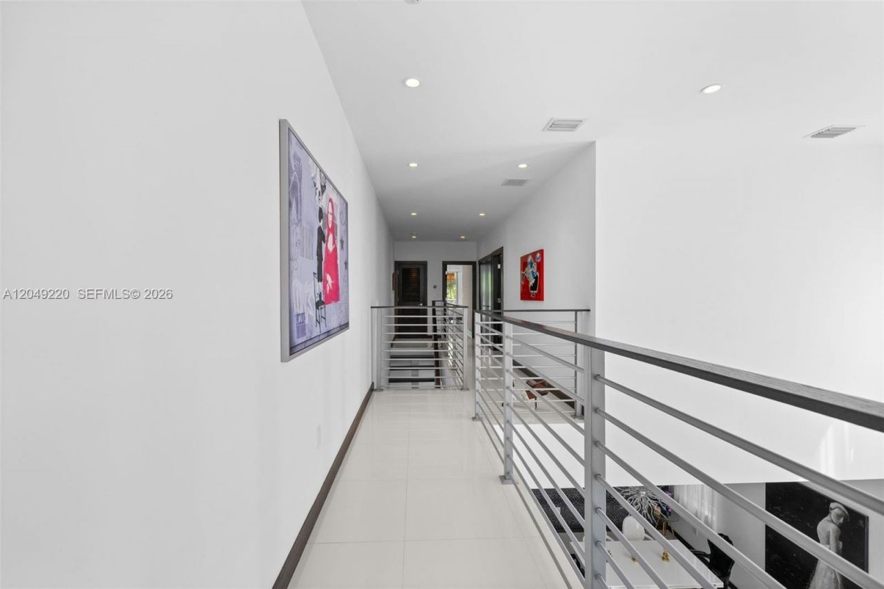 3567 SW 1st Ave, Unit 3567, Miami, FL 33145 Photo