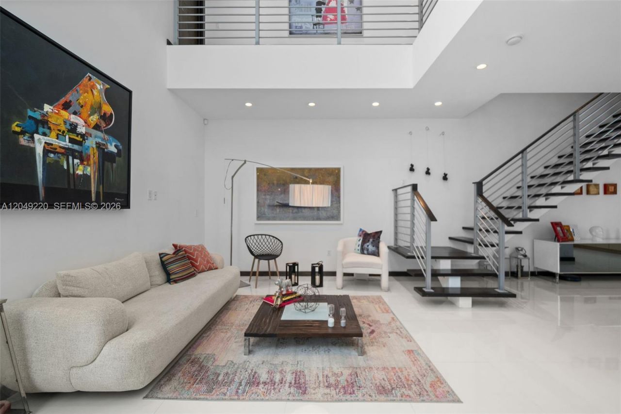 3567 SW 1st Ave, Unit 3567, Miami, FL 33145 Photo