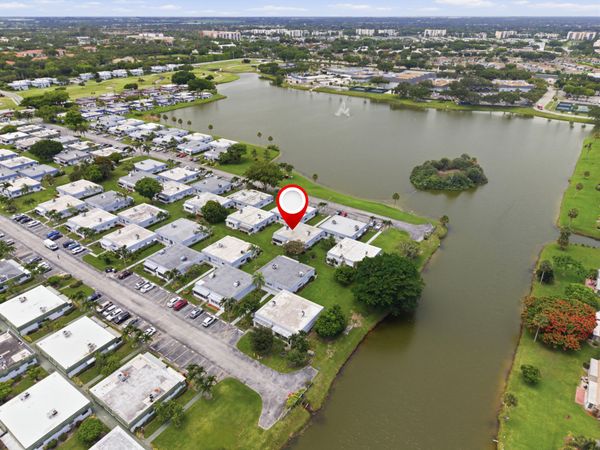 30 Waterford B Way, Delray Beach, FL 33446