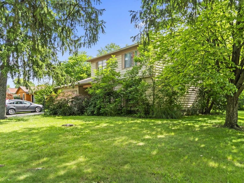 4958 Shadycrest Road , Columbus, OH 43229 Photo 10