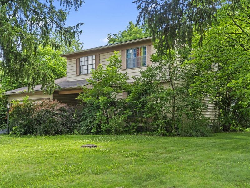 4958 Shadycrest Road , Columbus, OH 43229 Photo 5