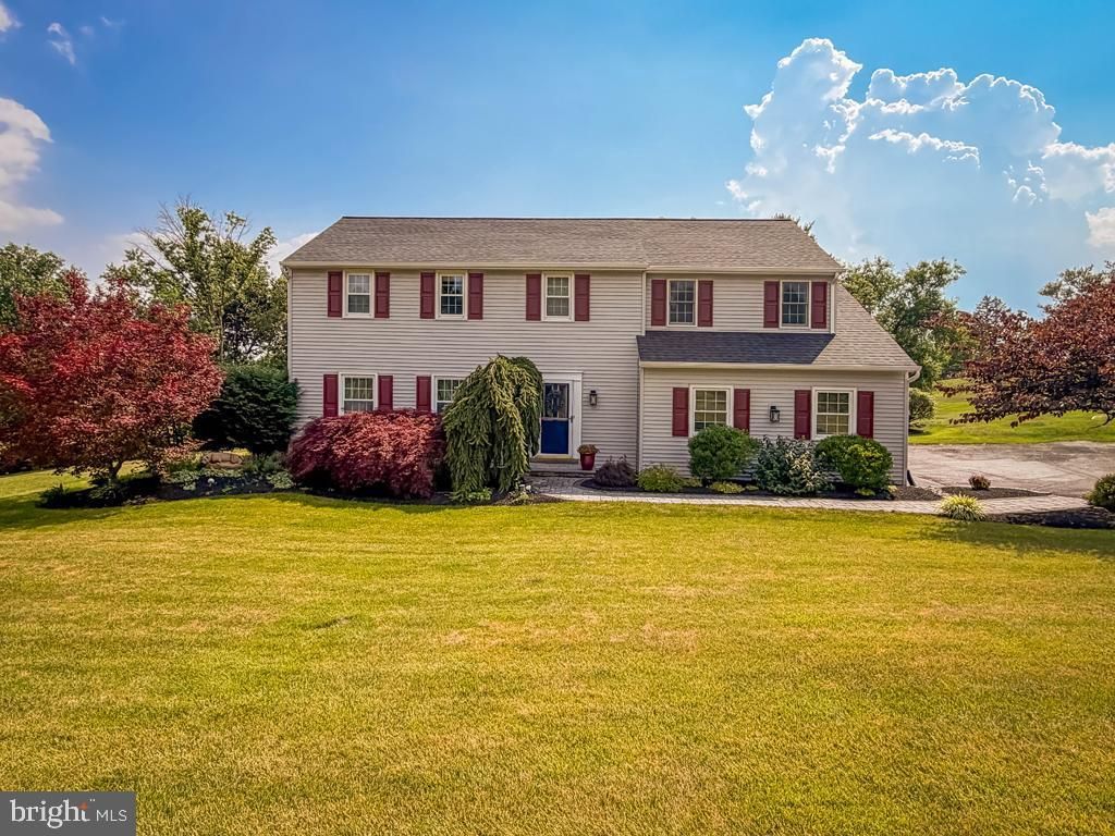 766 EISENHAUER DRIVE , TELFORD, PA 18969