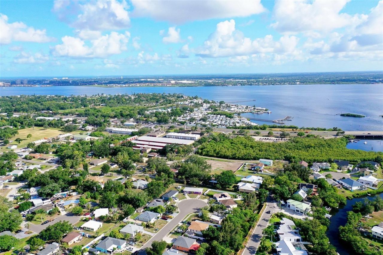 3017 Pine Street , Bradenton, FL 34208 Photo