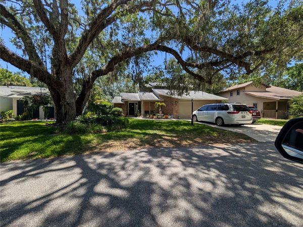 1063 GREYSTONE LANE, SARASOTA, FL 34232