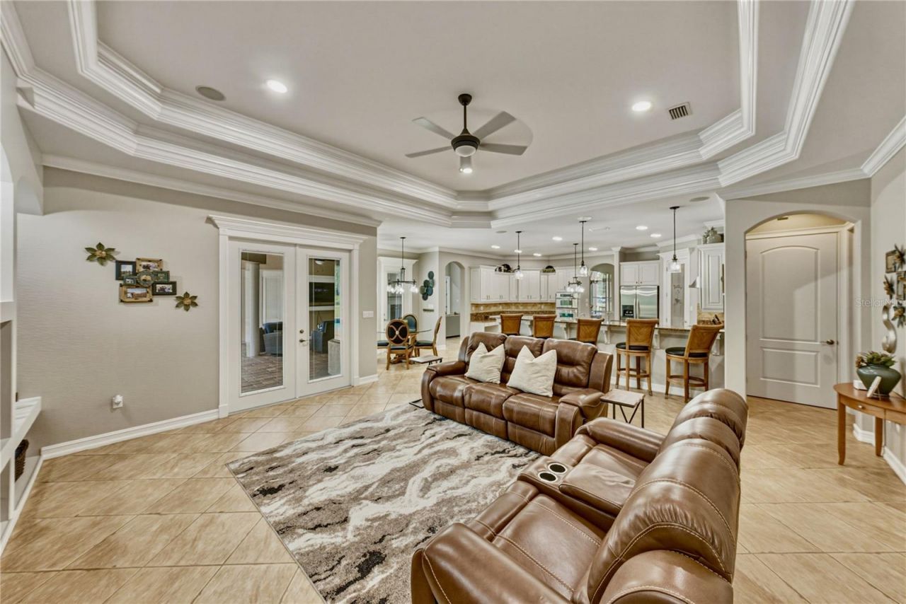 11518 Hammock Oaks Court , Lithia, FL 33547 Photo