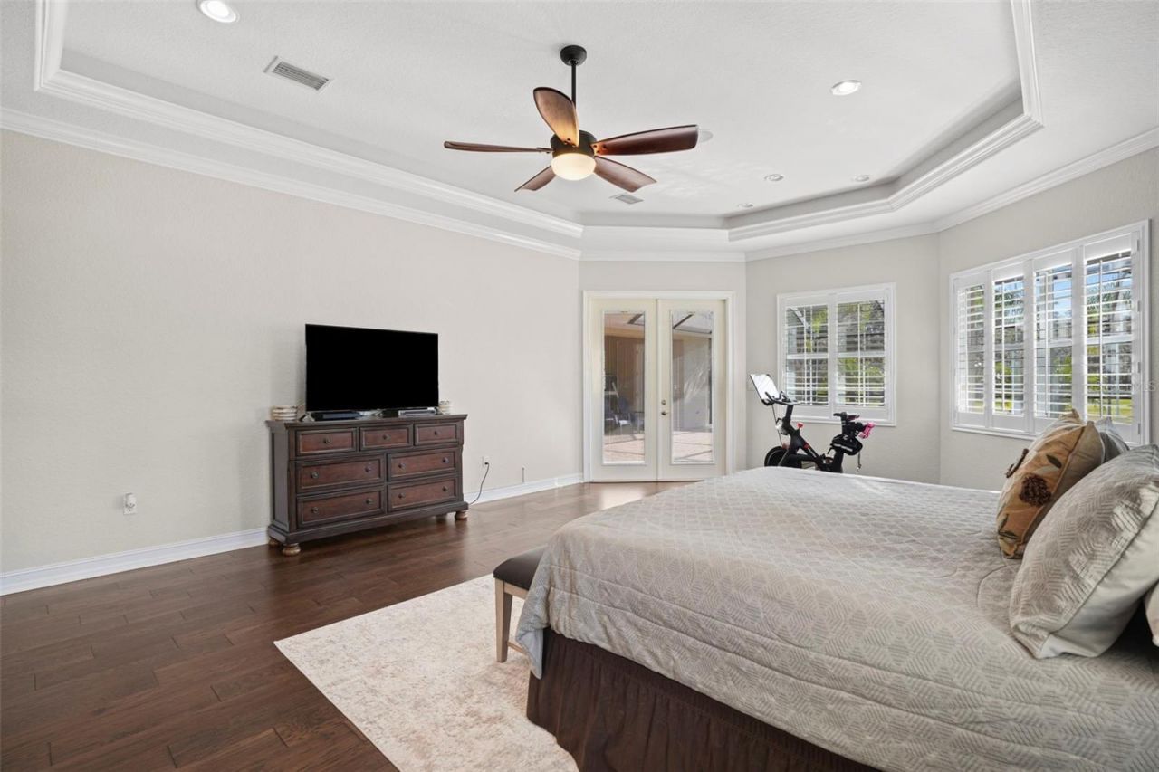 11518 Hammock Oaks Court , Lithia, FL 33547 Photo