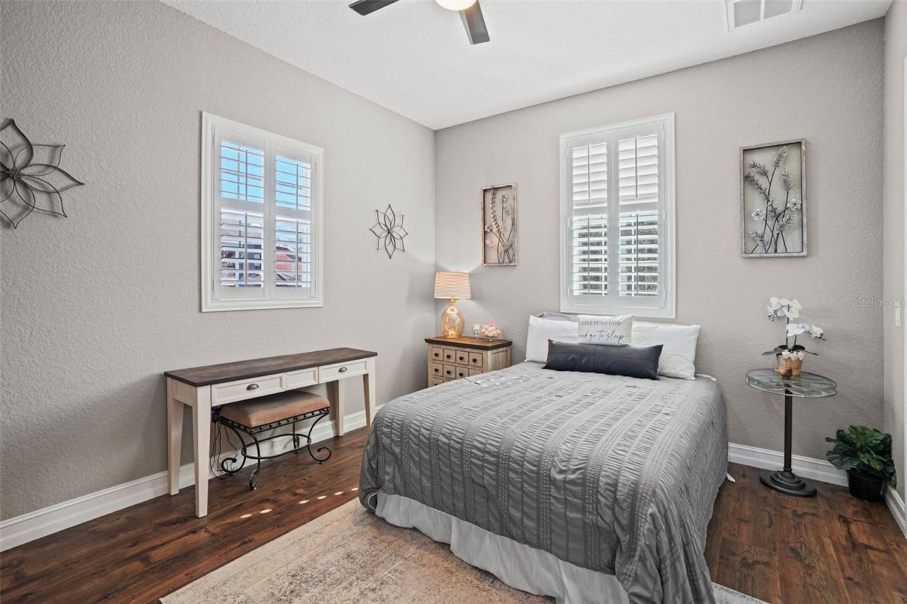 11518 Hammock Oaks Court , Lithia, FL 33547 Photo