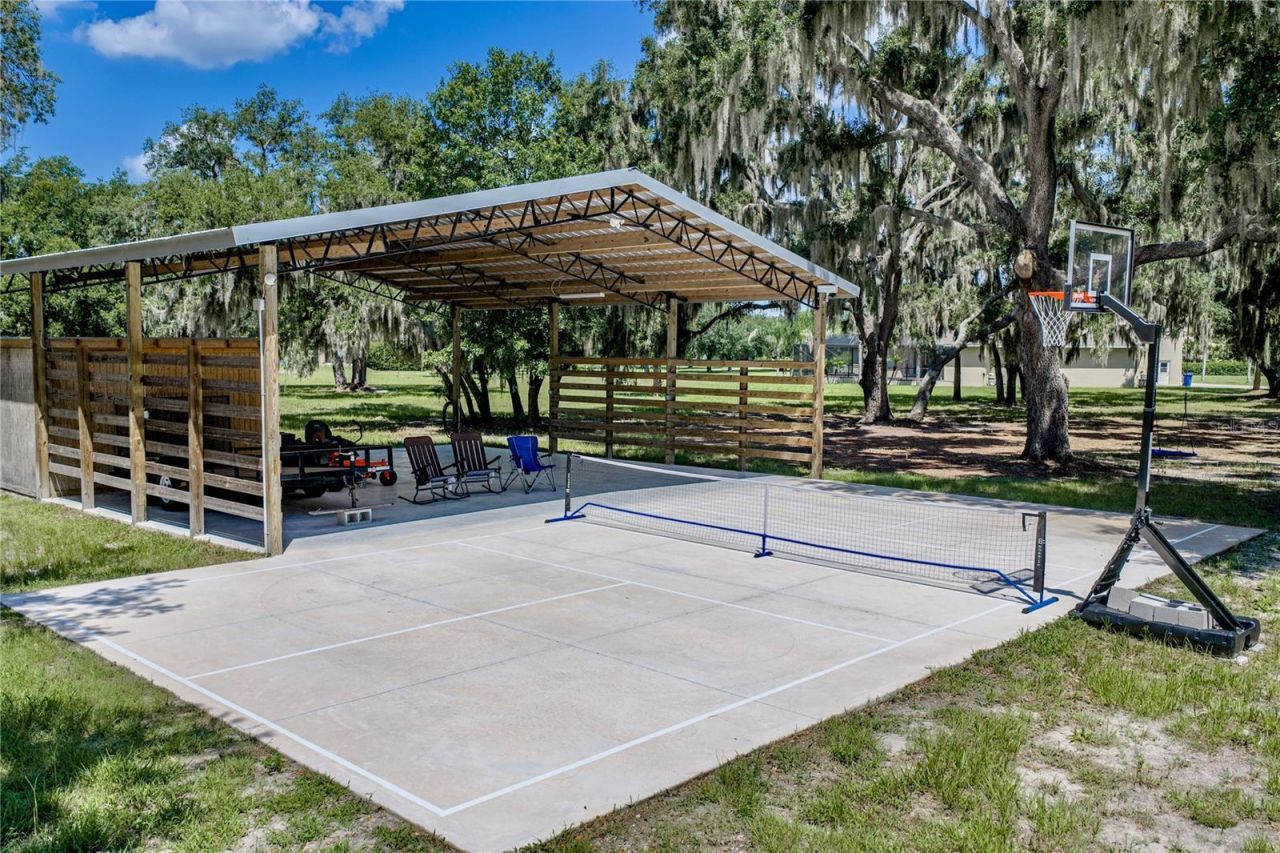 11518 Hammock Oaks Court , Lithia, FL 33547 Photo