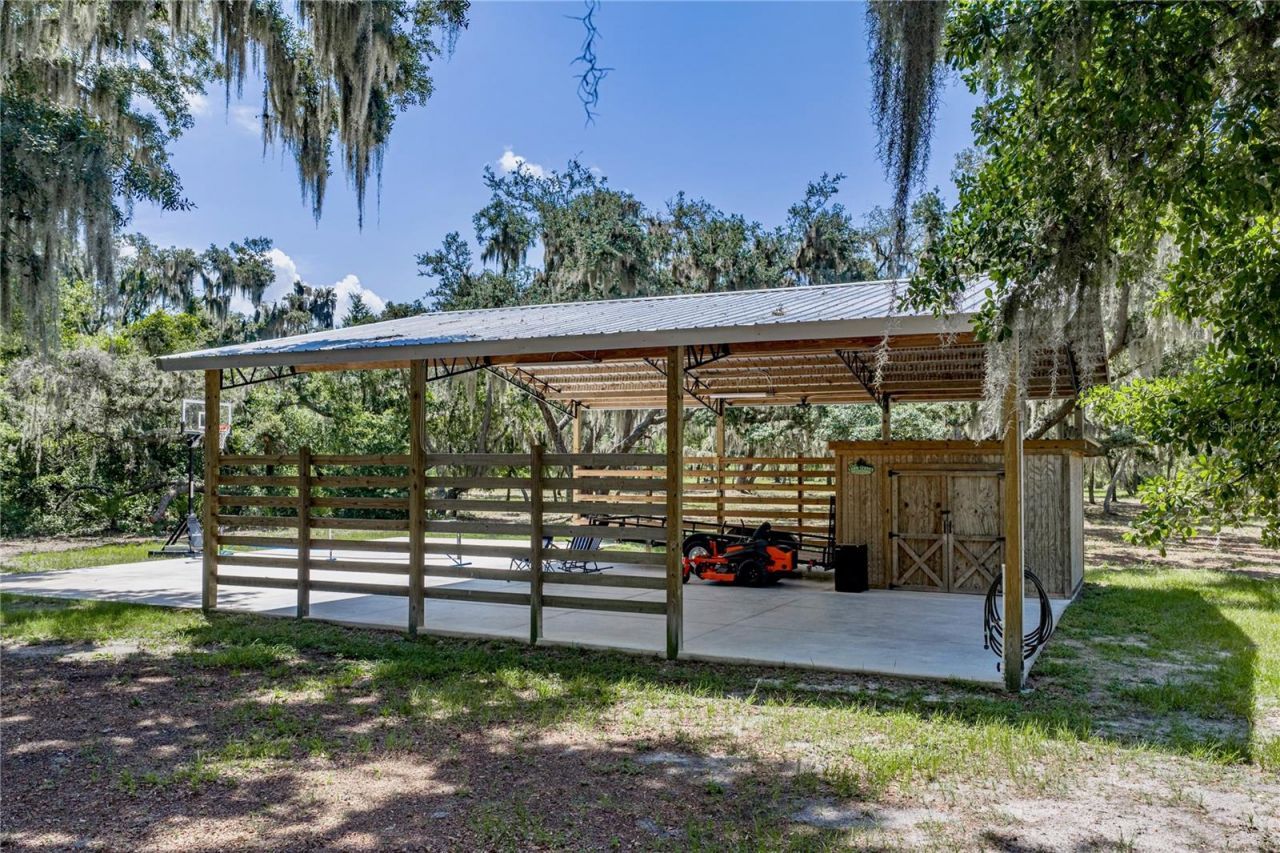 11518 Hammock Oaks Court , Lithia, FL 33547 Photo