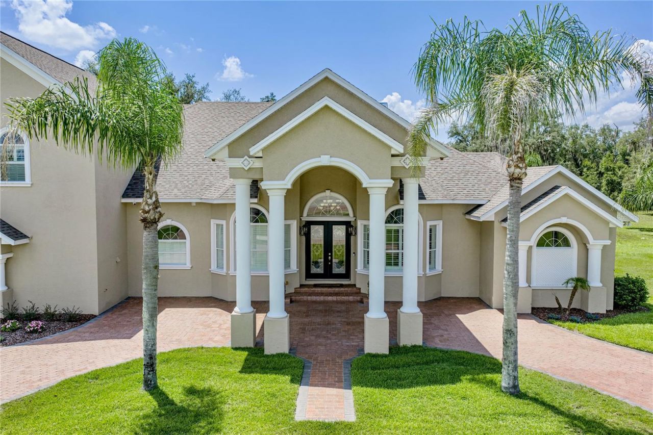 11518 Hammock Oaks Court , Lithia, FL 33547 Photo