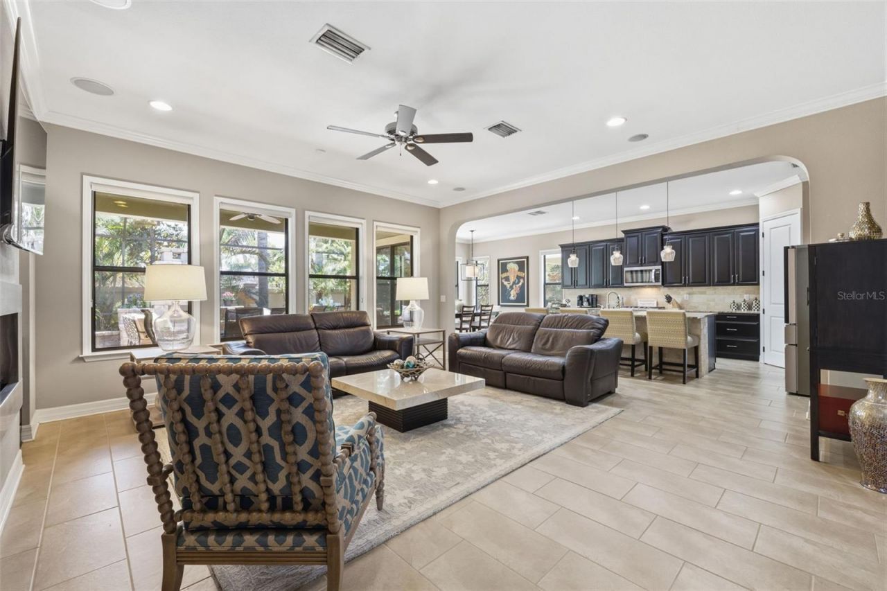 14231 Avon Farms Drive, Tampa, FL 33618 Photo