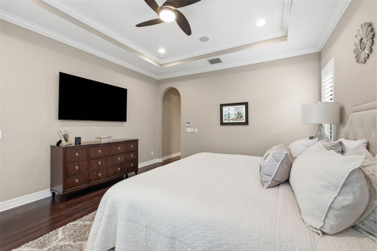 14231 Avon Farms Drive, Tampa, FL 33618 Photo