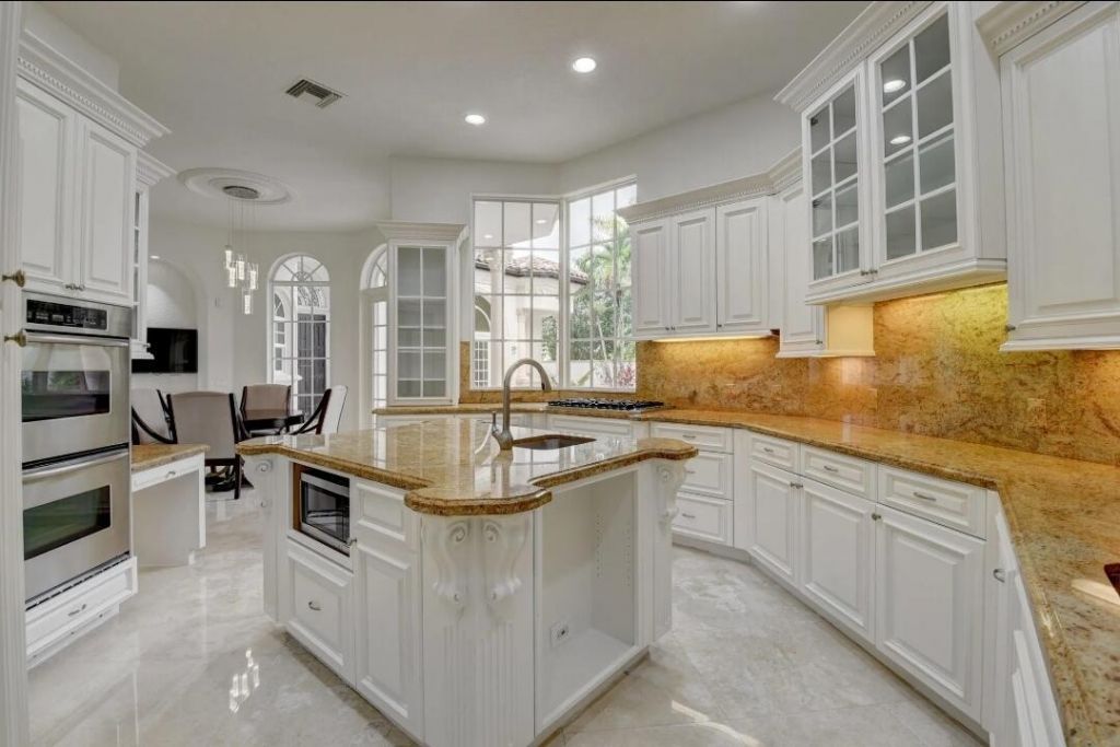 7635 Mandarin Drive, Boca Raton, FL 33433 Photo