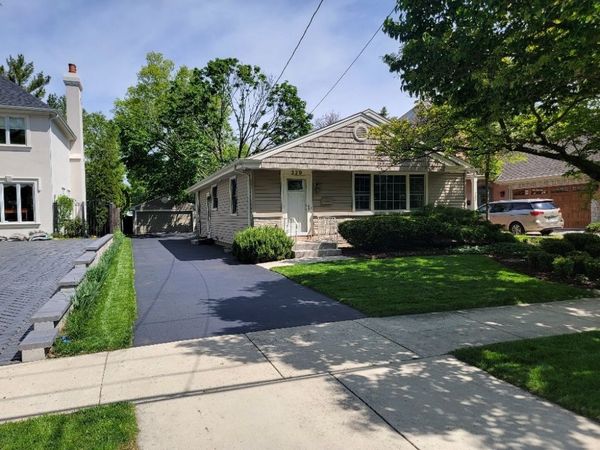 229 Fuller Road , Hinsdale, IL 60521
