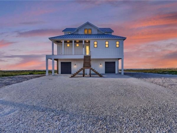 2642 Bienville Boulevard, Dauphin Island, AL 36528