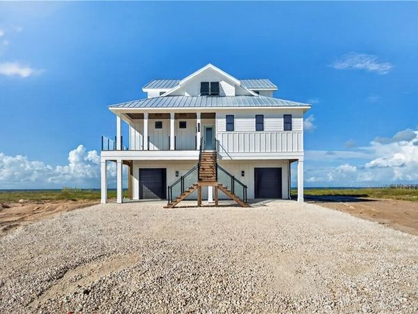 2642 Bienville Boulevard, Dauphin Island, AL 36528
