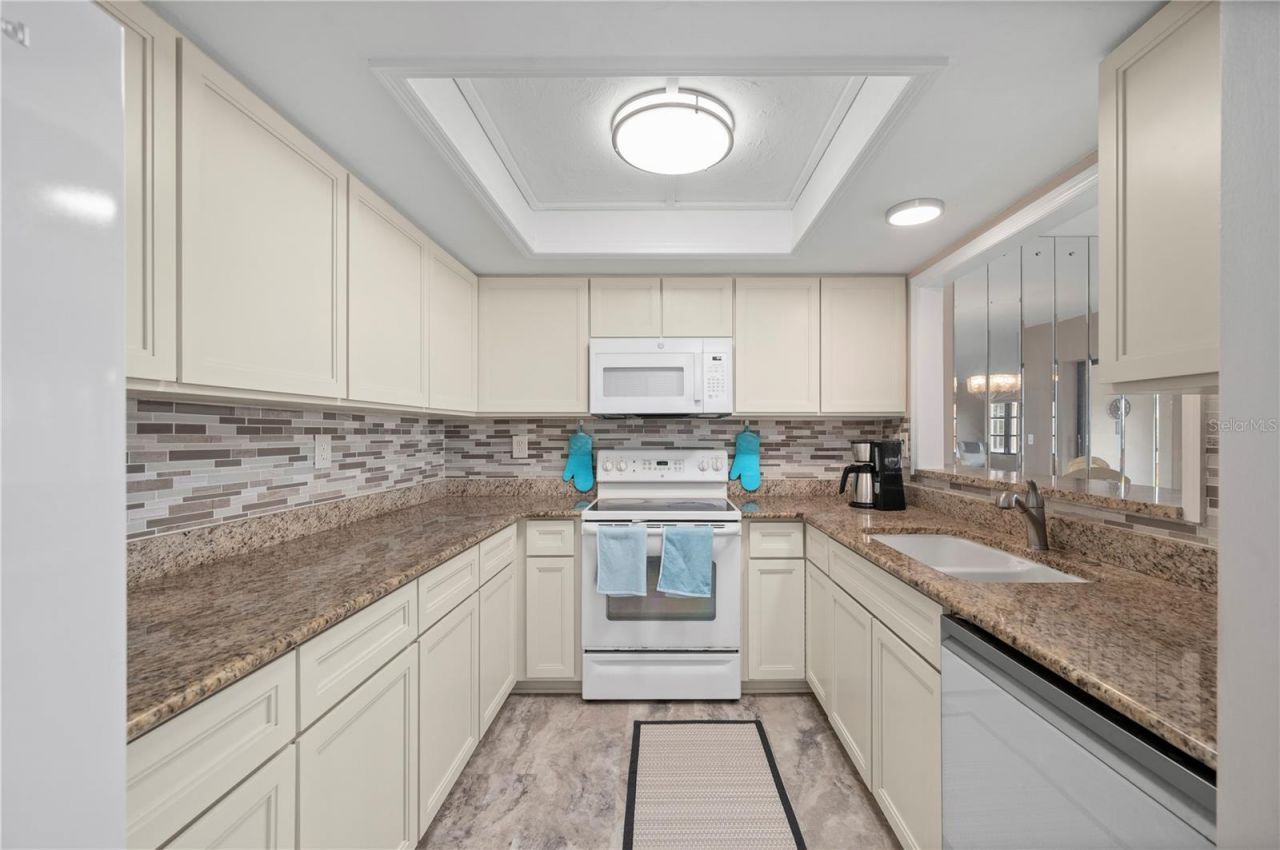 23465 Harborview Road , Unit 631, Punta Gorda, FL 33980 Photo