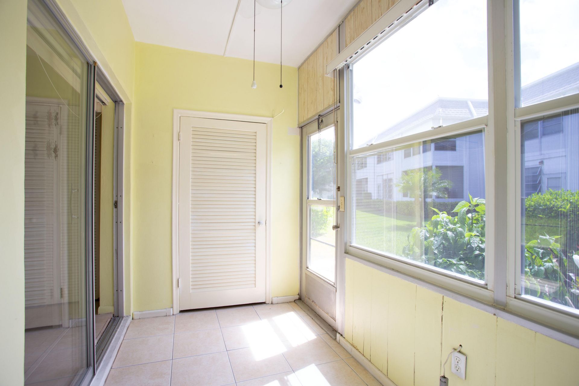 3160 Lake Osborne Drive, Unit 108, Lake Worth Beach, FL 33461 Photo