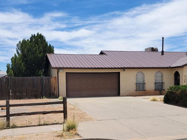 8128 Loma Del Norte Road NE, Albuquerque, NM 87109