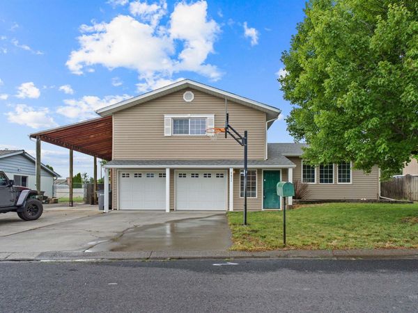 2011 Birch Dr., Lewiston, ID 83501
