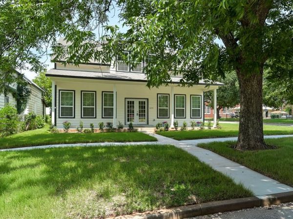 624 E Harrison Avenue, Guthrie, OK 73044