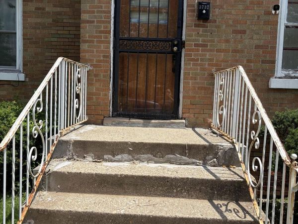 3737 Washington Street, Gary, IN 46408