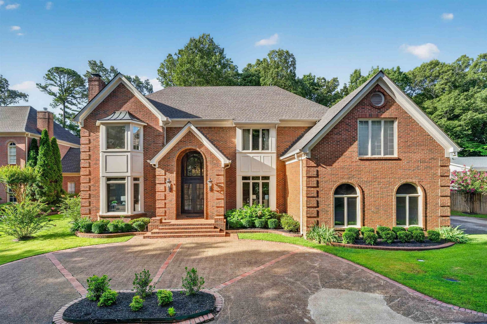 6571 Oak Estates Dr, Memphis, TN 38119 Main Photo
