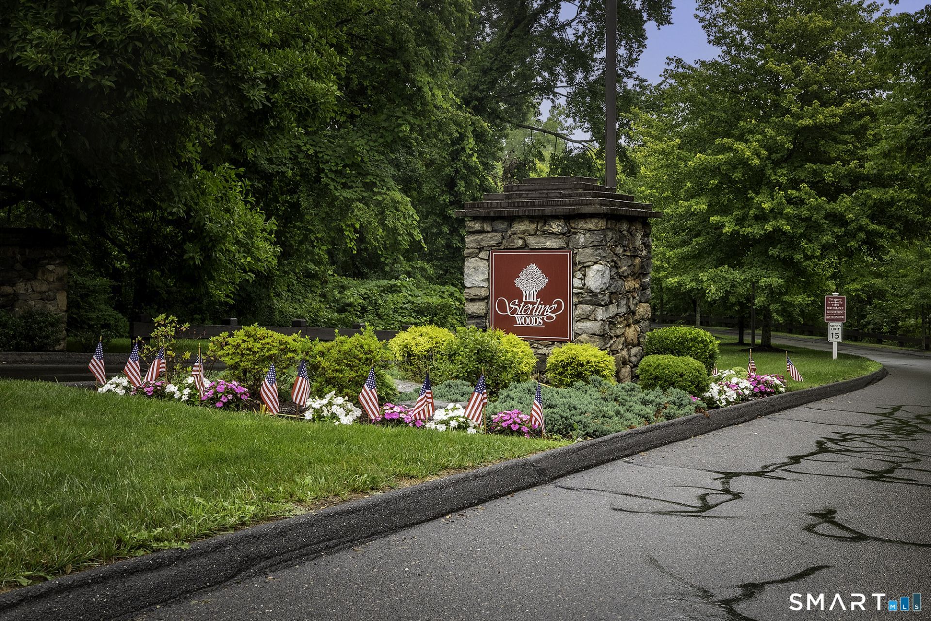 2 Brittania, Unit 2, Danbury, CT 06811 Main Photo