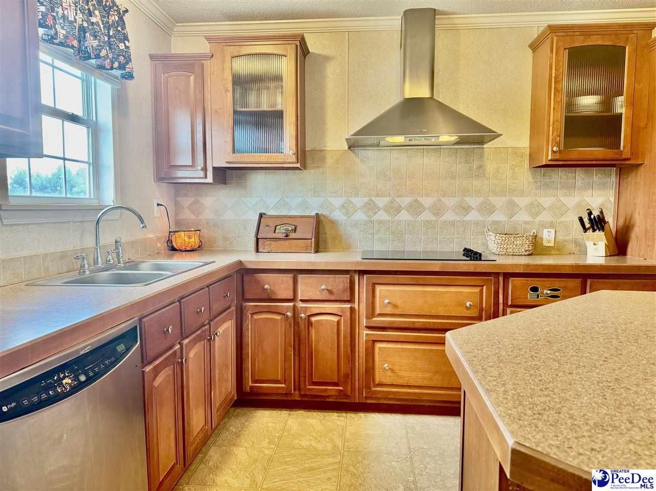 3360 Deerfoot Rd Photo 8