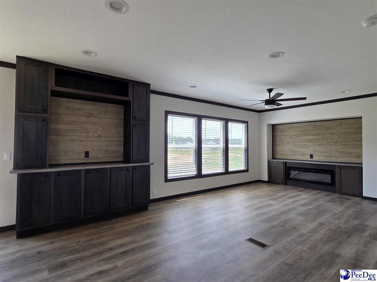 2530 Bridle Path Ln Photo 13