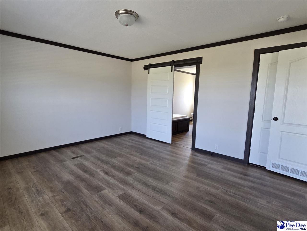 2530 Bridle Path Ln Photo 17