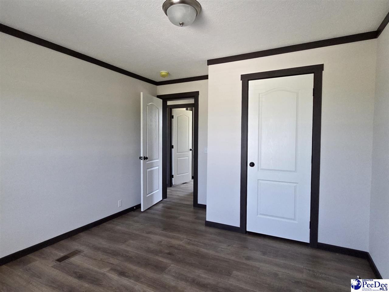 2530 Bridle Path Ln Photo 24