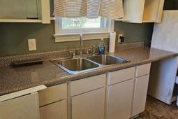 1517 S Highway 57 photo 4