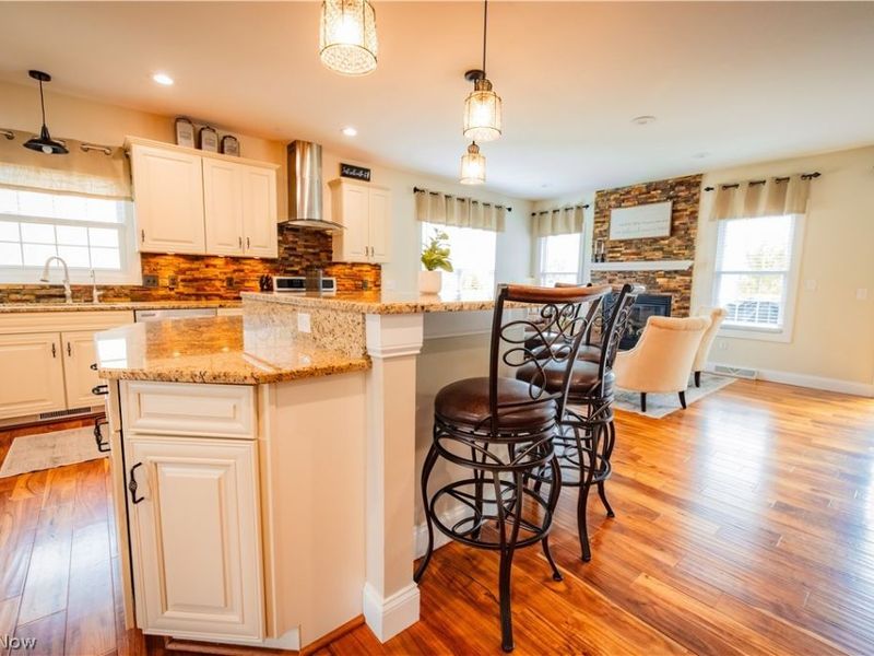 3318 Hampton Hall, Poland, OH 44514 Photo 6