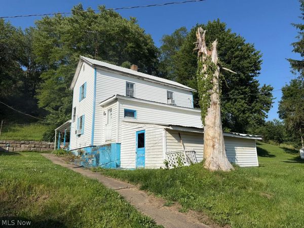 6135 Rocky Ridge Rd SW, Stone Creek, OH 43840