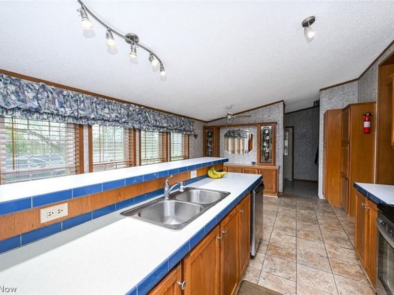 576 Twp Rd 462, Sullivan, OH 44880 Photo 12