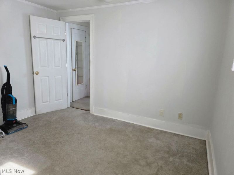 222 NW Raff Road NW, Canton, OH 44708 Photo 11
