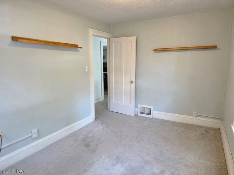 222 NW Raff Road NW, Canton, OH 44708 Photo 14