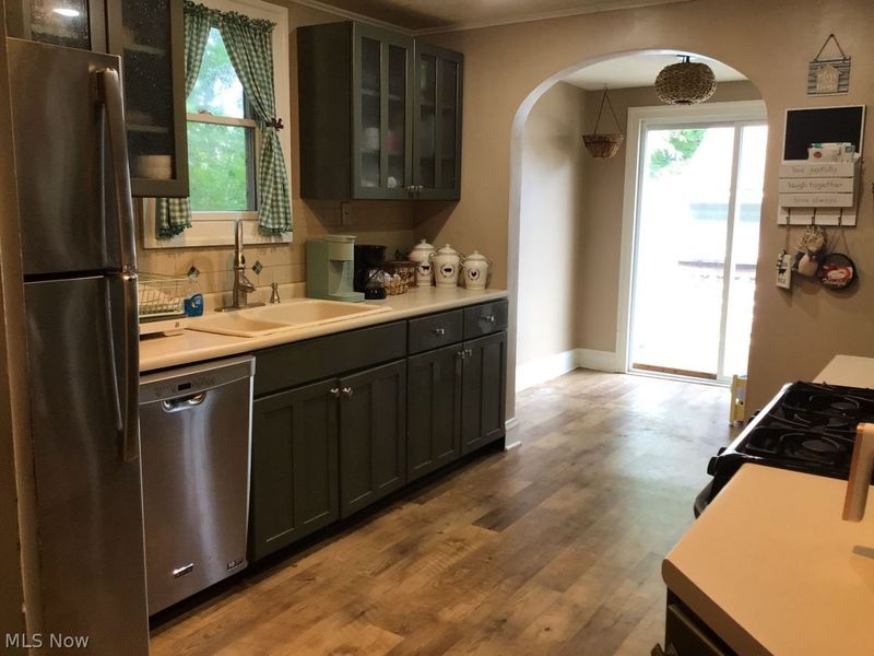 222 NW Raff Road NW, Canton, OH 44708 Photo 6