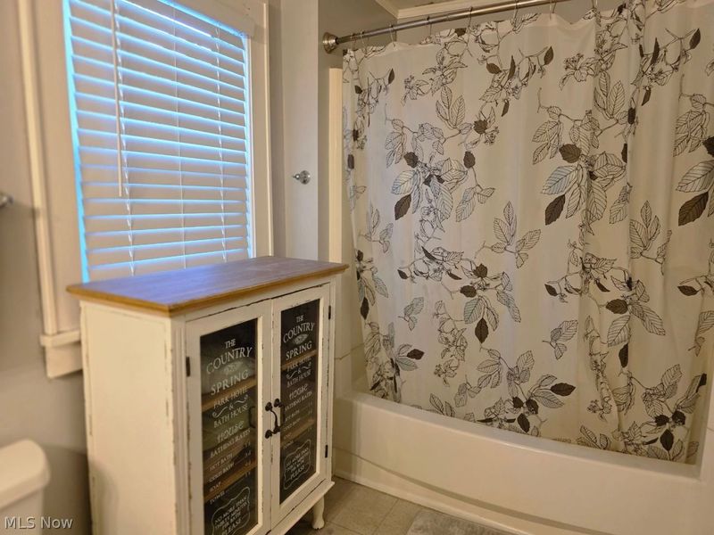 222 NW Raff Road NW, Canton, OH 44708 Photo 7