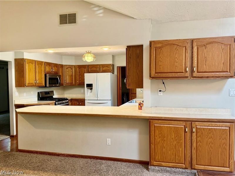 2067 Ridgeland Drive, Avon, OH 44011 Photo 14